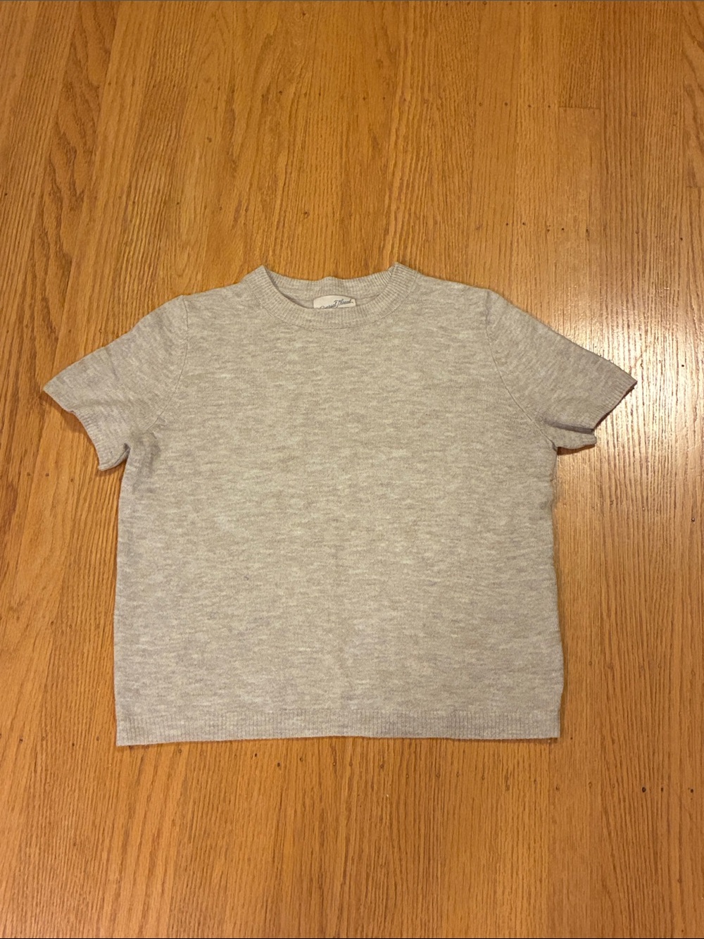 Universal Thread Light Gray Short Sleeve Womens Sweater Tee